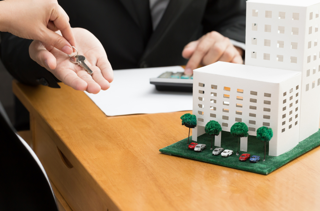 condo board and manager relationship